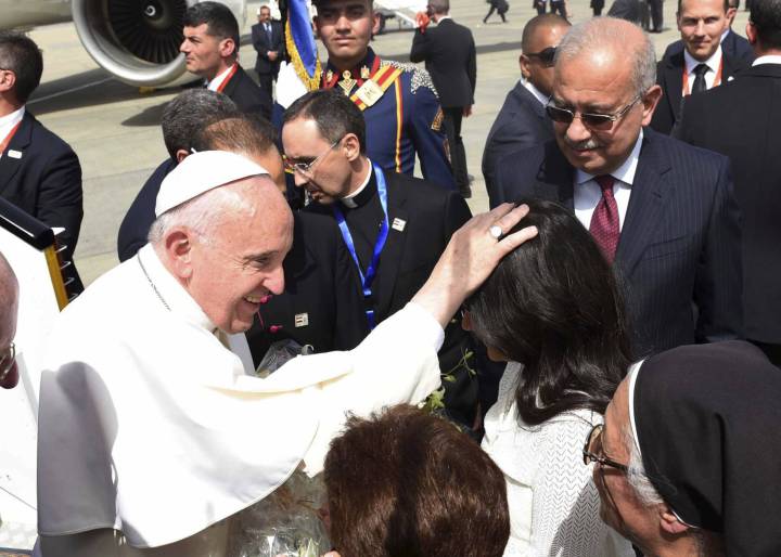 Pope Francis hints at new mediation initiative in Venezuela Pope Francis hints at new mediation initiative in Venezuela