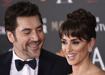 Javier Bardem confiesa que se pensó dos veces salir con Penélope Cruz Javier Bardem confiesa que se pensó dos veces salir con Penélope Cruz