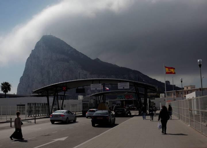 Brussels and Netherlands call on UK to tone down rhetoric over Gibraltar Brussels and Netherlands call on UK to tone down rhetoric over Gibraltar
