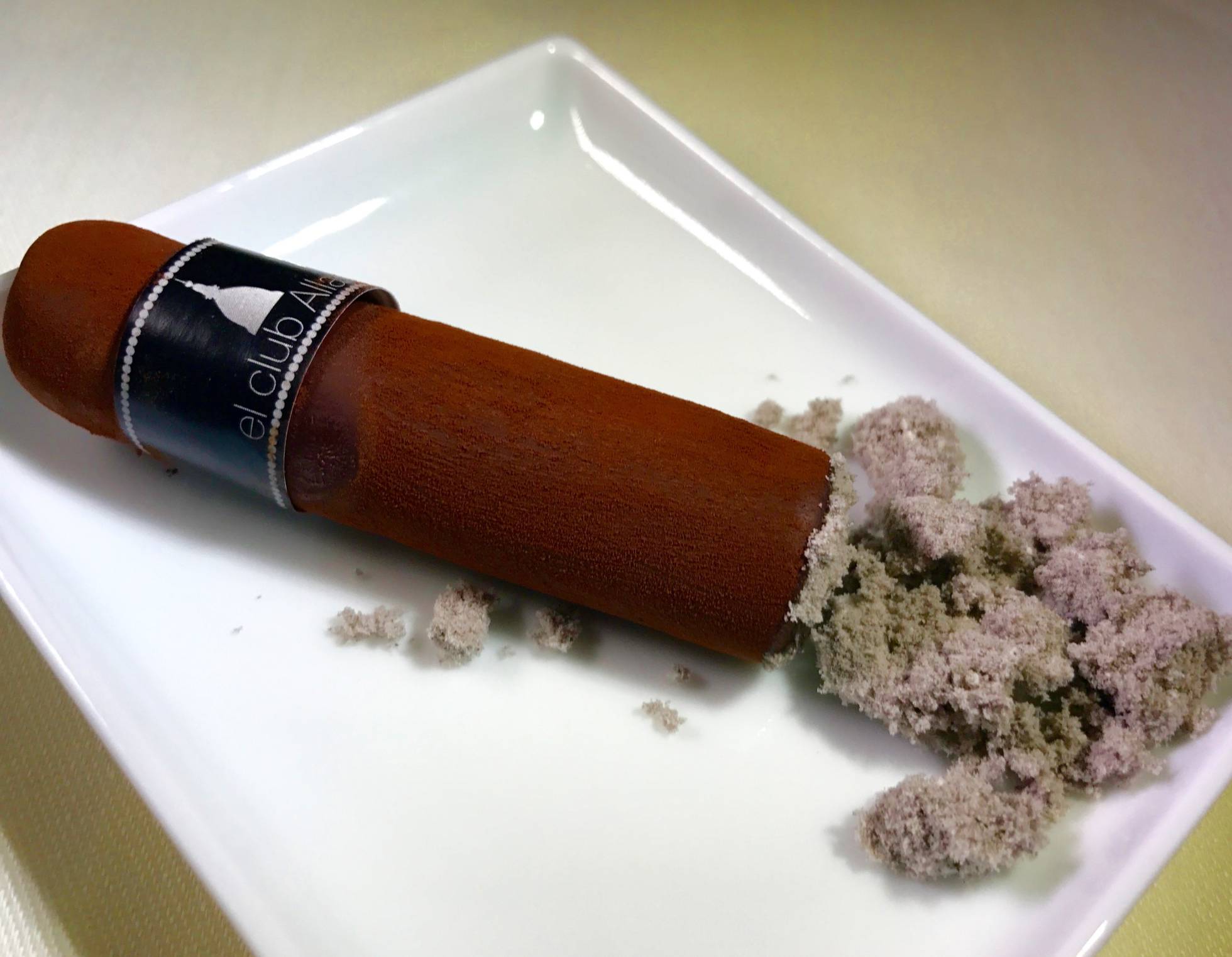 CIGARRO DULCE DE MARIA MARTE CAPEL