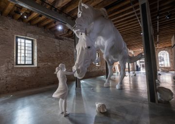 Artistas de todo el mundo participan en la Bienal de Venecia Artistas de todo el mundo participan en la Bienal de Venecia