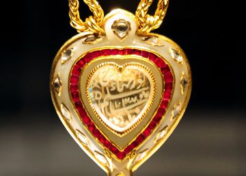 Nadie quiere el ‘Taj Mahal’, el collar de ocho millones de Elizabeth Taylor Nadie quiere el ‘Taj Mahal’, el collar de ocho millones de Elizabeth Taylor