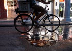 La lucha diaria por el agua en Cuba