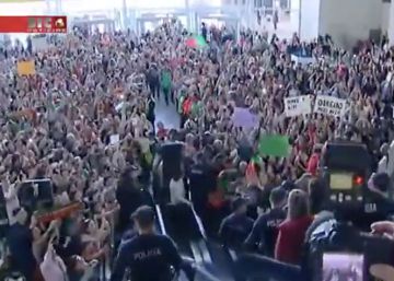 Salvador Sobral, recibido como un héroe nacional en Portugal Salvador Sobral, recibido como un héroe nacional en Portugal