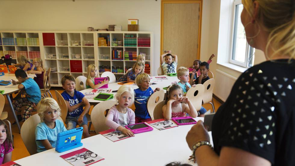 Enseñanza El Gobierno de Holanda busca maestros varones Opinión EL PAÍS