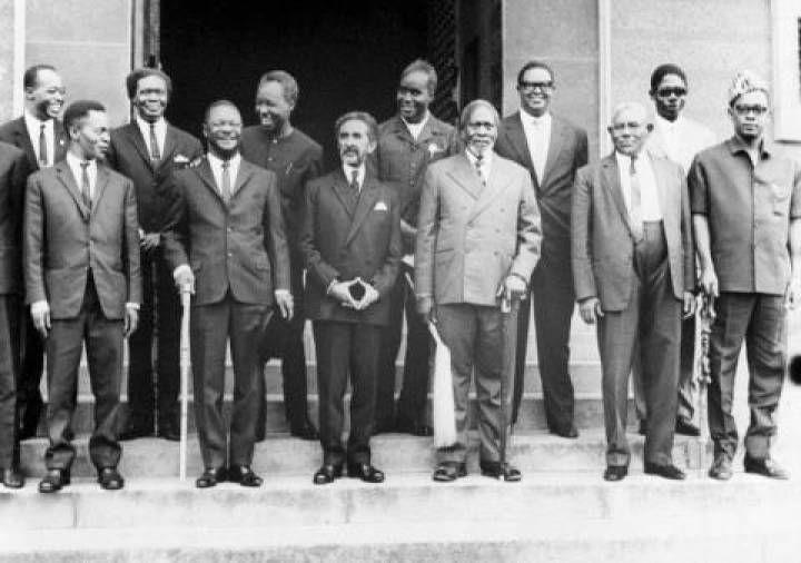 Assitentes al encuentro de Accra en 1958.