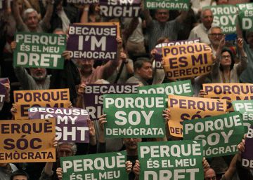 Catalanes y el término “nación” Catalanes y el término “nación”