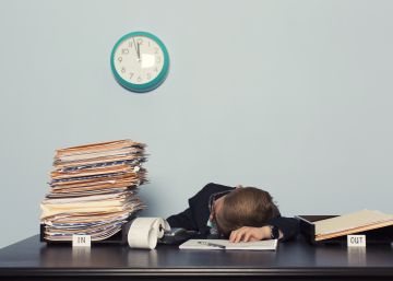 ¿Y si estamos ahogando la sed de aprender de los niños con un bombardeo de estímulos? ¿Y si estamos ahogando la sed de aprender de los niños con un bombardeo de estímulos?