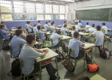 Separados por sexos, gracias a Dios (y a Rajoy)