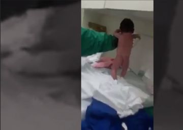 O viral do bebê brasileiro que nasceu e logo “saiu andando” O viral do bebê brasileiro que nasceu e logo “saiu andando”
