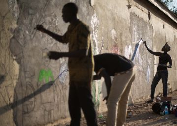 Las obras de los artistas cansados en Juba Las obras de los artistas cansados en Juba