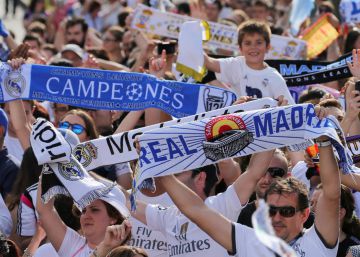 El Real Madrid celebra la Champions League 2017 con la afición
