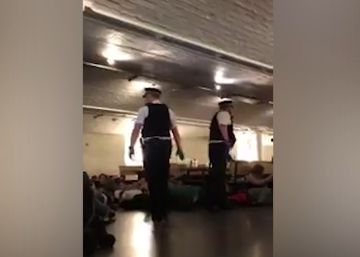 Así irrumpió la Policía en un bar próximo al Puente de Londres