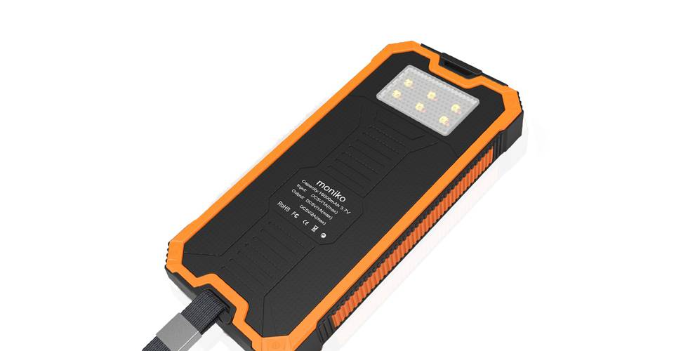 Cargador solar portátil Moniko 1020.