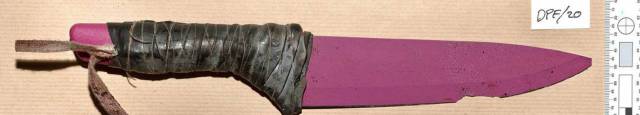Cuchillo usado por los terroristas.