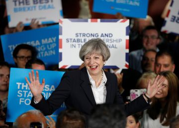 “Theresa May ha quedado peor de lo que estaba” “Theresa May ha quedado peor de lo que estaba”
