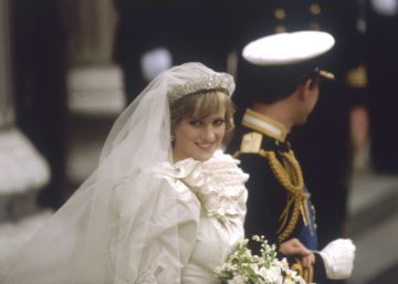 Lady Di sufría bulimia y ansiedad desde su boda con Carlos de Inglaterra Lady Di sufría bulimia y ansiedad desde su boda con Carlos de Inglaterra