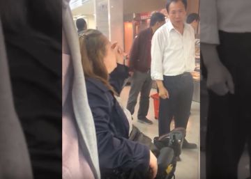 Una mujer increpa a los trabajadores de una tienda china: “¡Volved a vuestro país!” Una mujer increpa a los trabajadores de una tienda china: “¡Volved a vuestro país!”