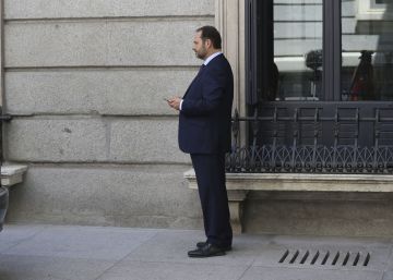 El nuevo PSOE y el abrazo de Podemos El nuevo PSOE y el abrazo de Podemos