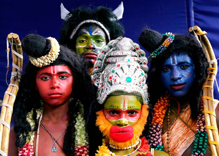 NIÑOS DURANTE 70 AÑOS NIÑOS DURANTE 70 AÑOS