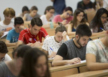 Hacia una Universidad (casi) gratuita en Andalucía Hacia una Universidad (casi) gratuita en Andalucía