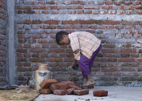 La pobreza arrebata la niñez a un millón de menores trabajadores en Guatemala