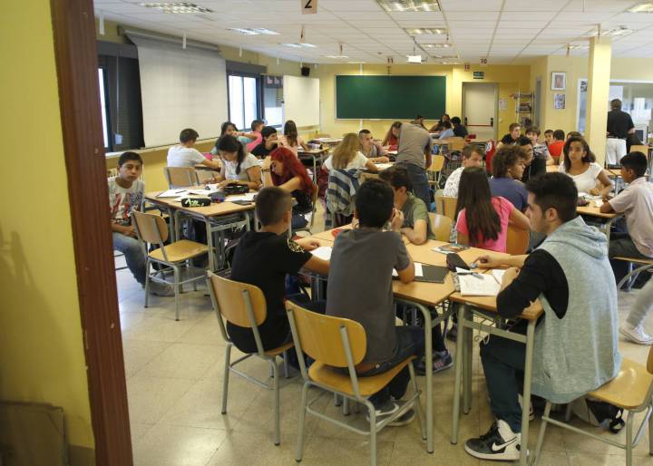 Three years on, Spanish science, reading and maths levels hold steady Three years on, Spanish science, reading and maths levels hold steady