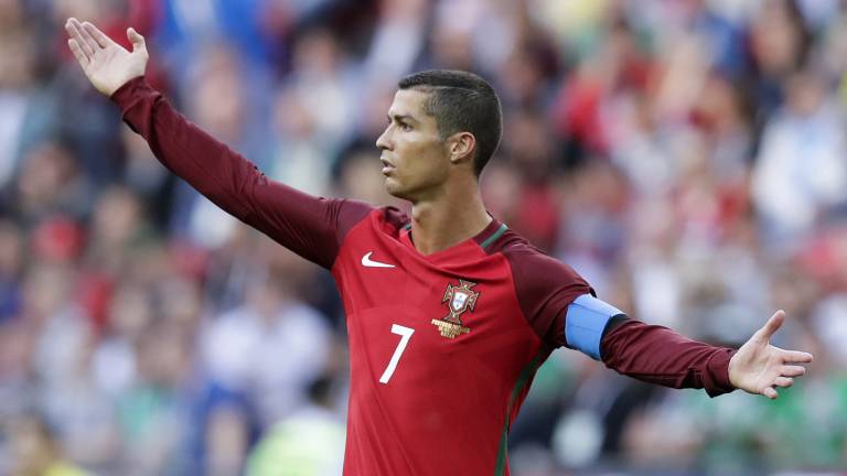 Cristiano, durante el duelo con México.