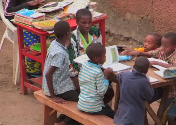 La librería más pequeña de Kibera La librería más pequeña de Kibera