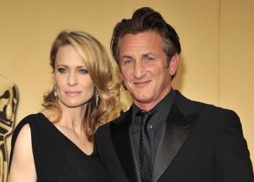 Sean Penn, a gritos en plena calle con el novio de su hija Sean Penn, a gritos en plena calle con el novio de su hija