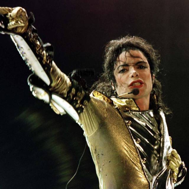 Michael Jackson, durante una actuación en 1997.