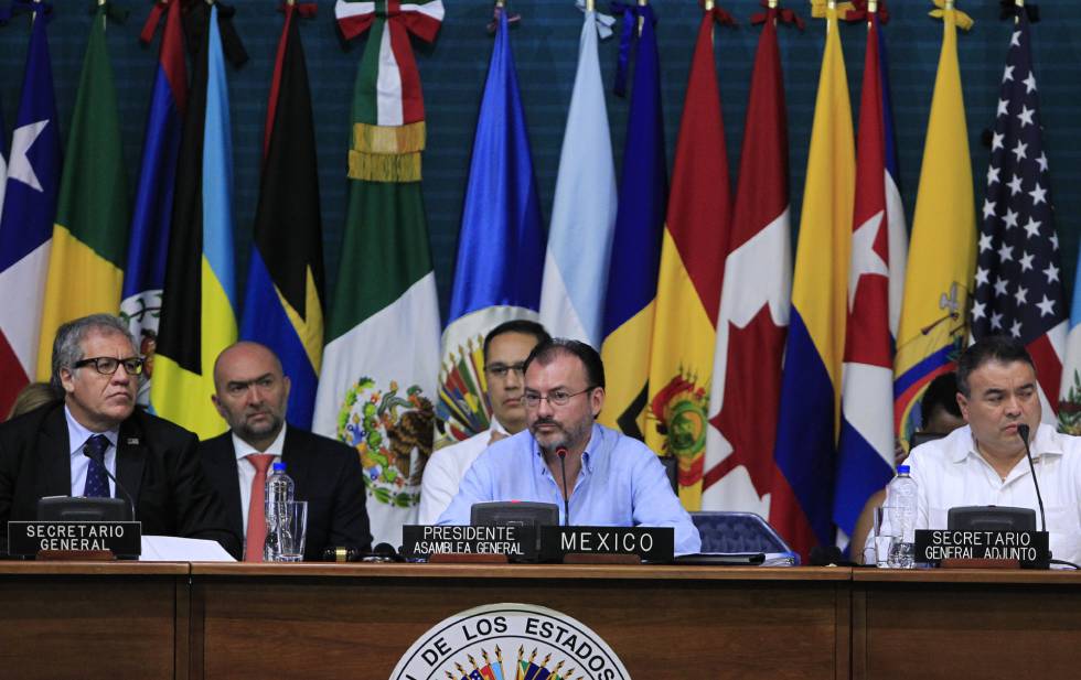 Aspecto de la 47 Asamblea General de la Organización de Estados Americanos (OEA), en Cancún.