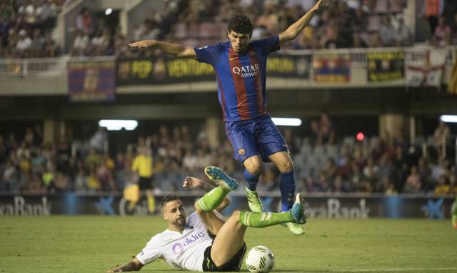 Aleñá, en un partido ante el Racing.