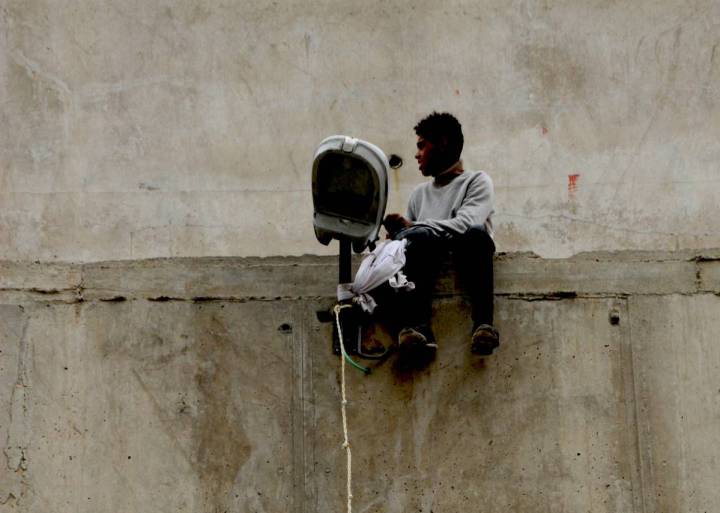 ‘Risky’: minors put themselves in harm’s way to get into Spain ‘Risky’: minors put themselves in harm’s way to get into Spain