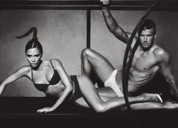 Victoria y David para la colección otoño-invierno 2009-2010 de Emporio Armani Underwear.