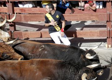 España en verano: hecatombes
y fichajes de fútbol