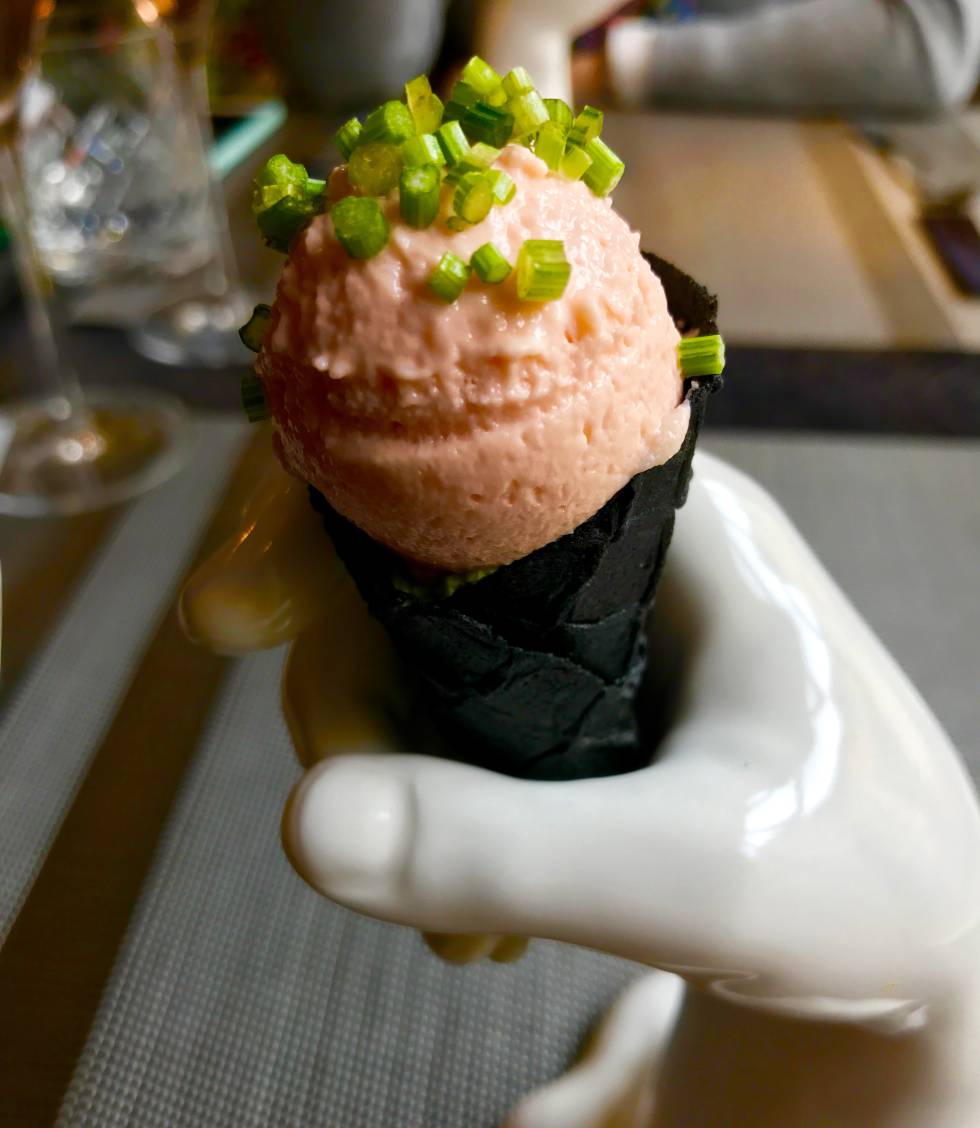 HELADO DE SALMÓN, RESTAURANTE KOKOKO CAPEL