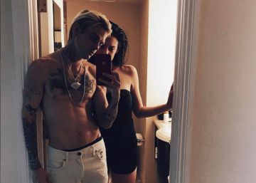 Aaron Carter, arrestado junto a su novia por posesión de drogas