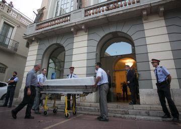 Les imatges del dia de l’exhumació de Dalí Les imatges del dia de l’exhumació de Dalí