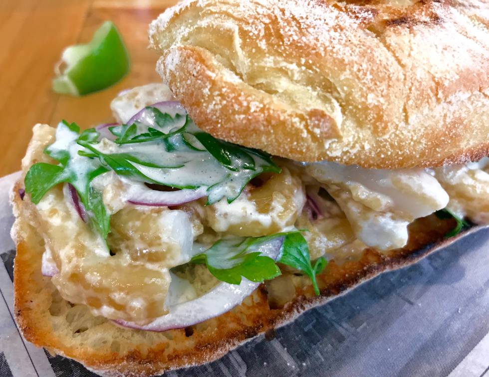 BOCATA DE CALAMARES CAPEL