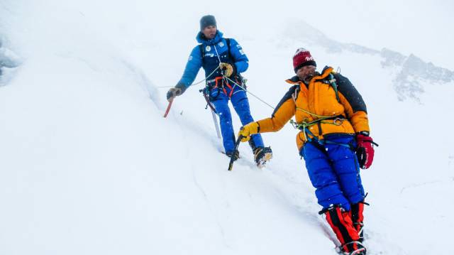 Iñurrategi asegura el descenso de Annovazzi.