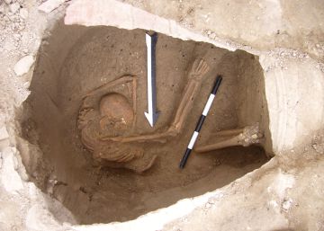 Los cadáveres que contradicen a Dios con su ADN Los cadáveres que contradicen a Dios con su ADN
