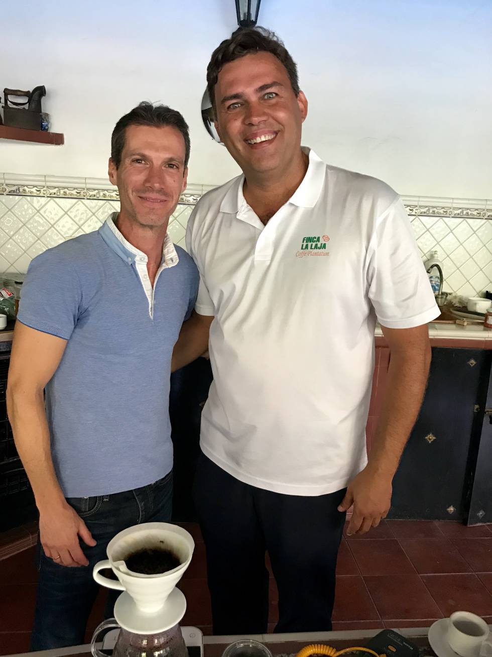 EL CATADOR ESPECIALIZADO IVÁN PÉREZ Y VICTOR LUGO CAPEL