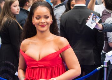 Rihanna se ríe de quienes la llaman gorda Rihanna se ríe de quienes la llaman gorda