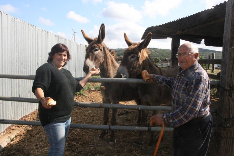Maite and her father, José.