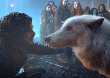 Kit Harington como Jon Snow, con el lobo 'Ghost'.