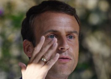 Conta de 96.000 reais em maquiagem de Macron enrubesce os franceses Conta de 96.000 reais em maquiagem de Macron enrubesce os franceses