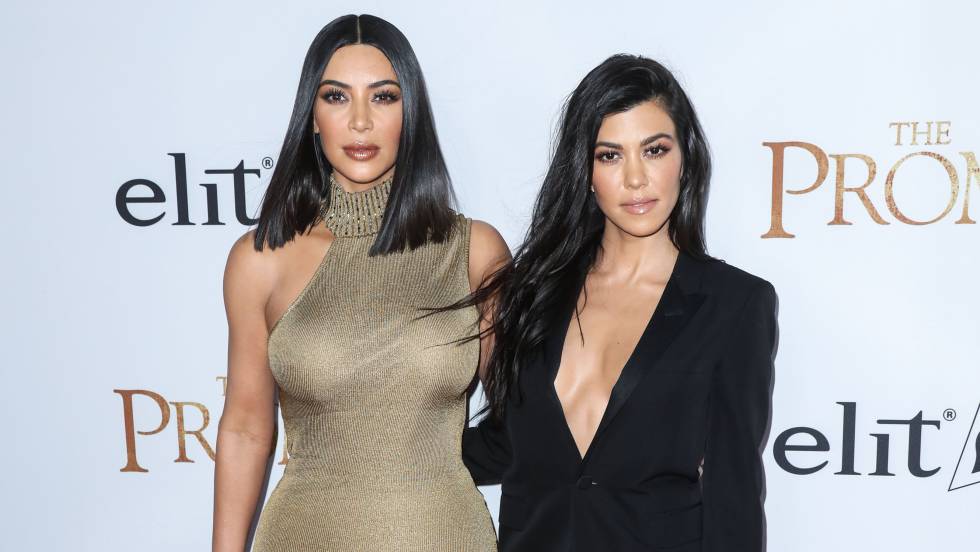 Kim Kardashian y Kourtney Kardashian.