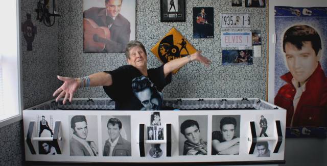 Raewynne Latemore wants to be with Elvis.