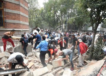 Os efeitos do terremoto no México, em imagens